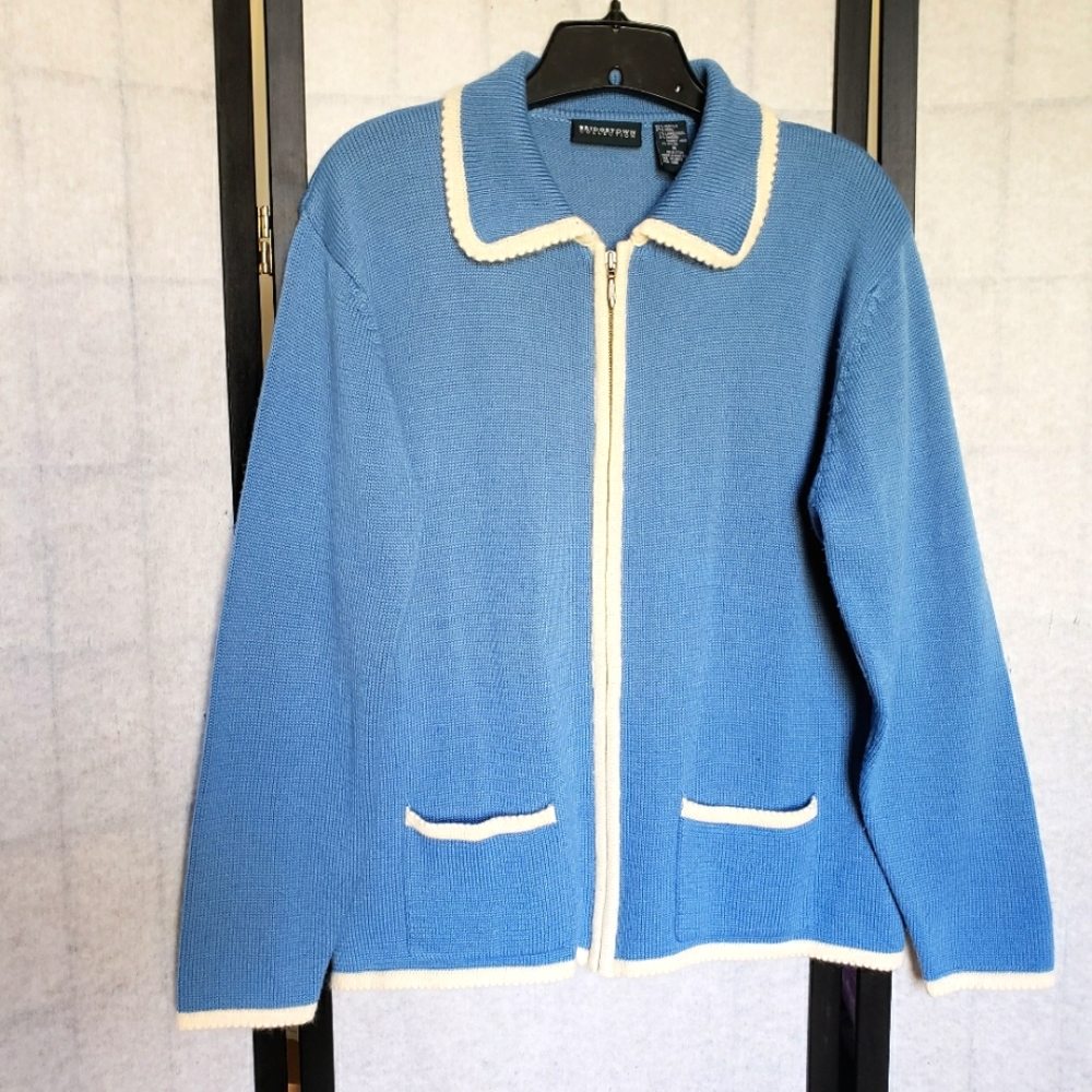 Bridgetown Collection Women's  Medium Lambswool Blend Cardigan Sweater